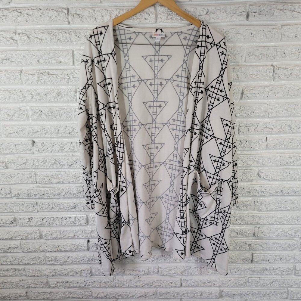 LuLaRoe Womens Sweater XL Black White Geometric Cardigan Knit Open Front SWE176E
